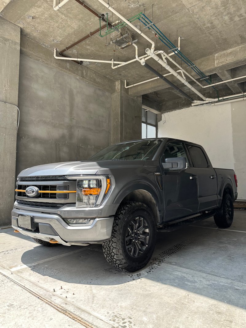 FORD LOBO TREMOR 2023