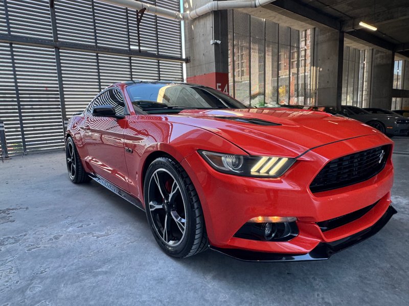 FORD MUSTANG 2016
