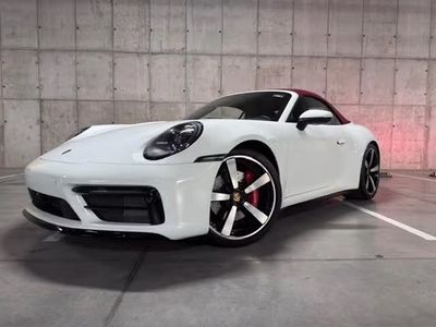 PORSCHE 911 2024